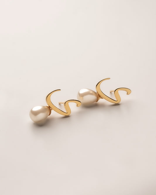 Calligraphed Initial Earring ی