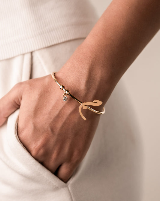 Initial Cuff ج